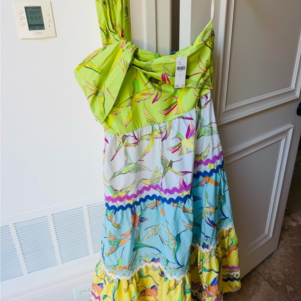 Brand new colorful Farm Rio Dress with Bird Print